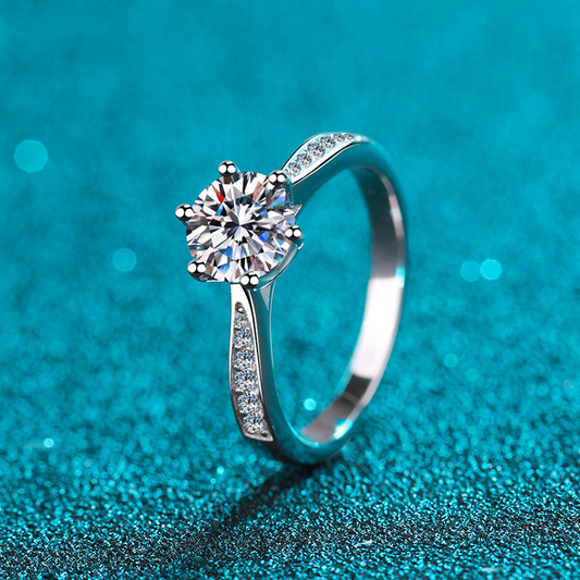 Lunara Luxe Rhodium-Plated Sterling Silver Engagement Ring with Round Brilliant Cut Moissanite