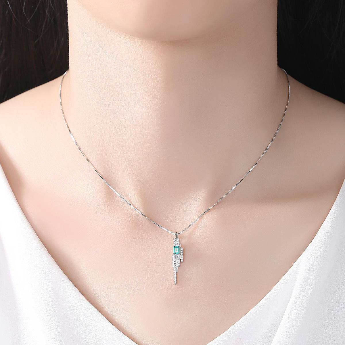 Lunara Luxe 925 Sterling Silver Pendant Necklace with Emerald Cut Artificial Gemstone