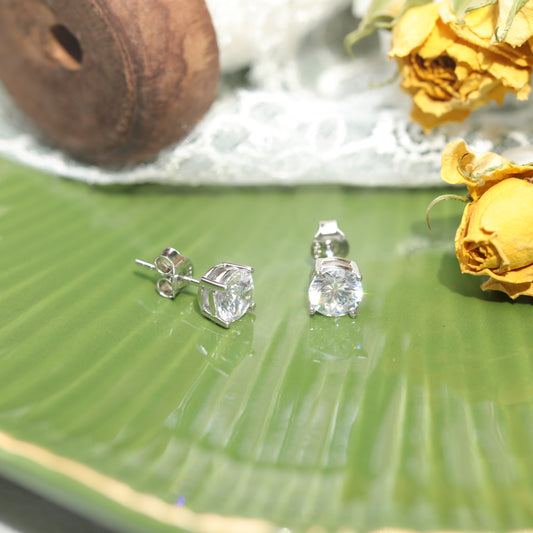 Lunara Luxe 925 Sterling Silver Round Brilliant Cut Zircon Stud Earrings – Silver Plated