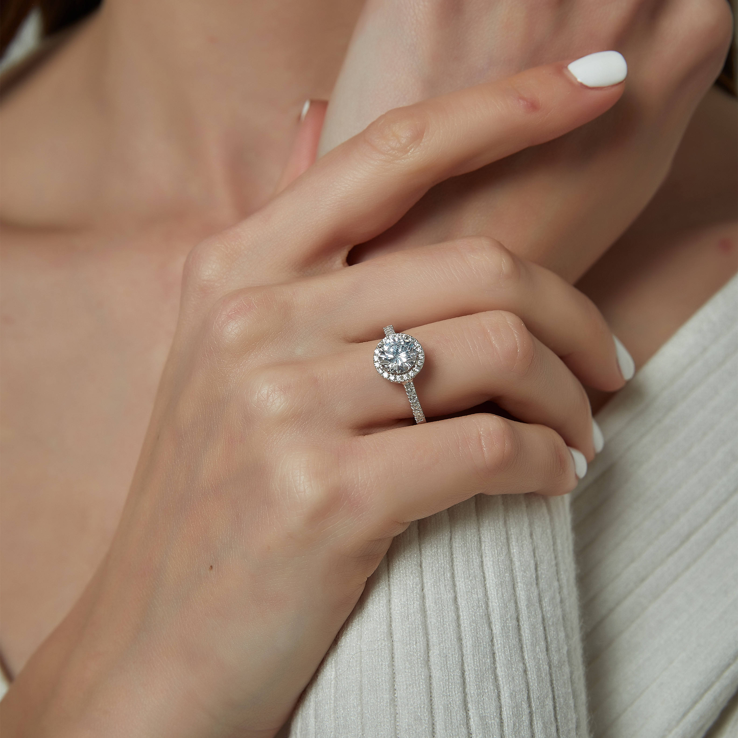 Lunara Luxe 925 Sterling Silver Geometric Wedding Band with Round Brilliant Cut Zircon – Available in Gold or Silver Finish