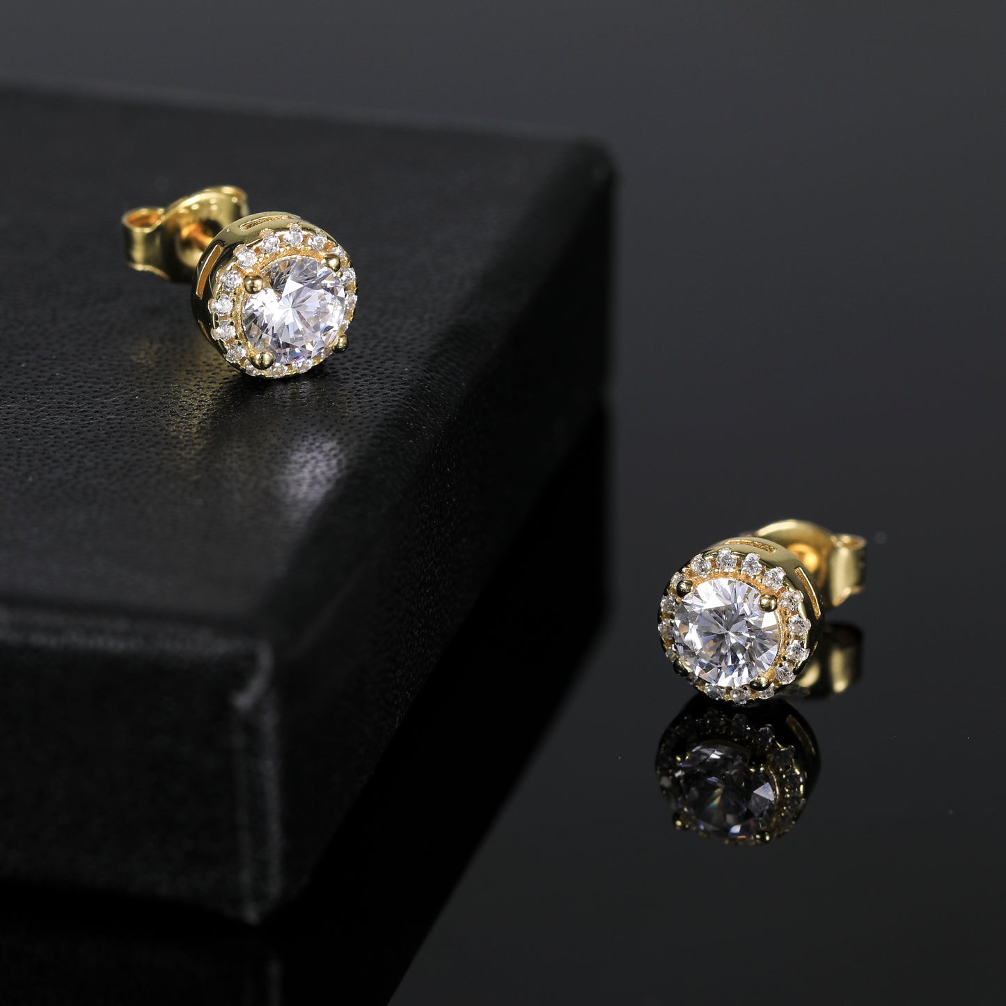 Lunara Luxe 925 Sterling Silver Geometric Zircon Stud Earrings – Available in Gold or Silver Finish